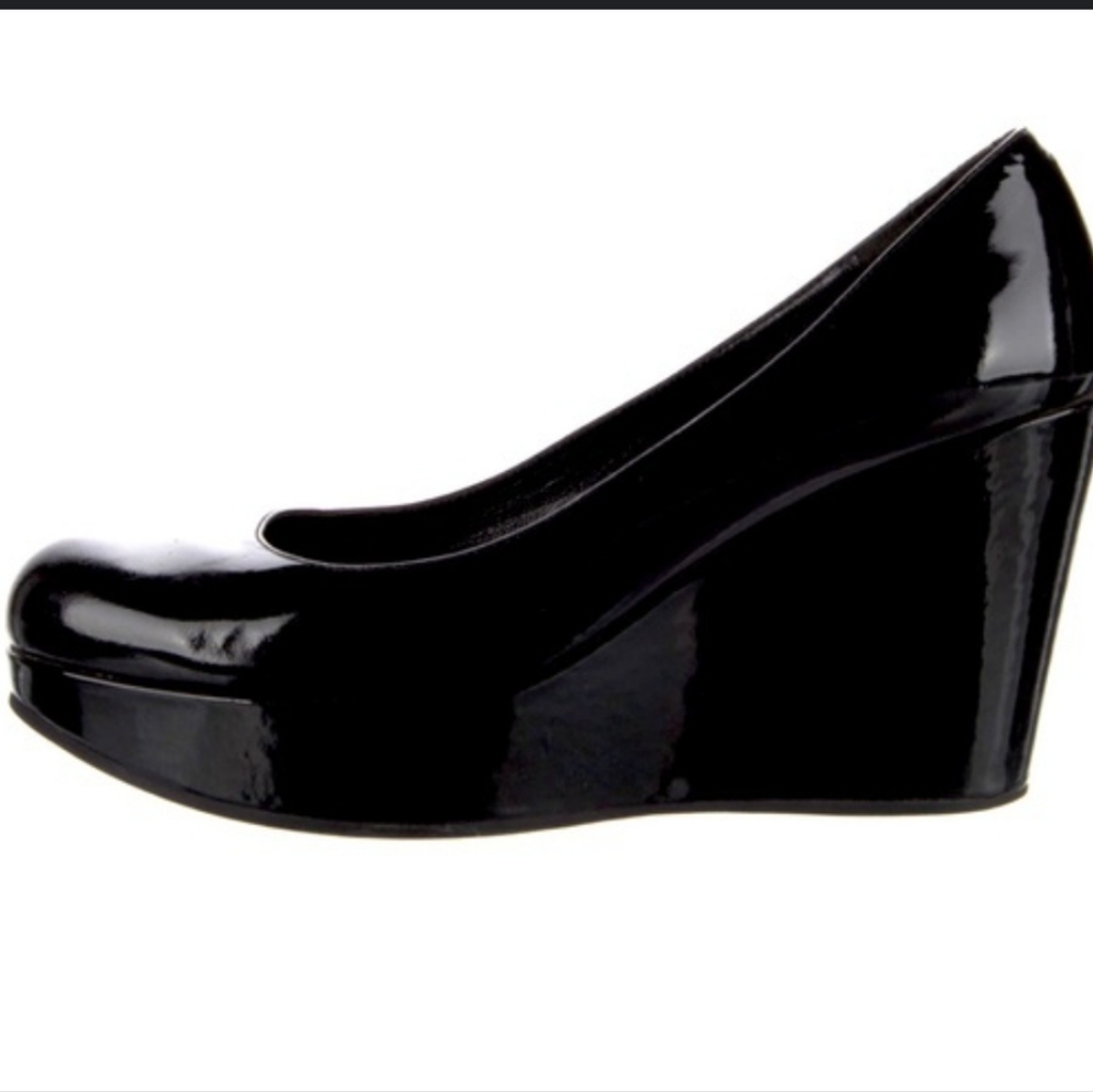 Marc Jacobs Black Wedges 8.5